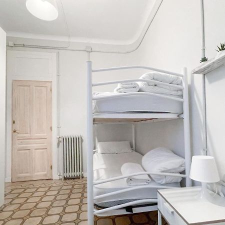 Az The Old Town Hostel - Coliving Saragosse Extérieur photo