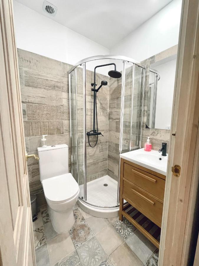 Az The Old Town Hostel - Coliving Saragosse Extérieur photo