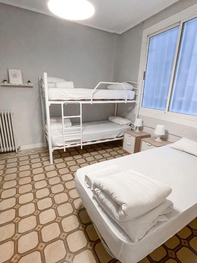 Az The Old Town Hostel - Coliving Saragosse Extérieur photo