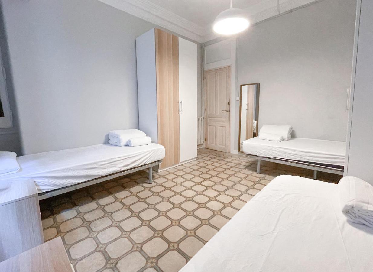 Az The Old Town Hostel - Coliving Saragosse Extérieur photo